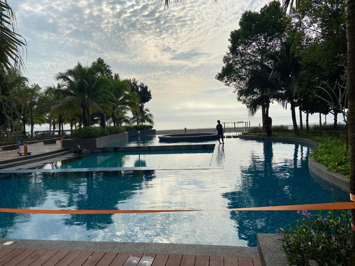De Lavelle Suites @ Timur Bay Seafront Residence Kuantan Exterior foto